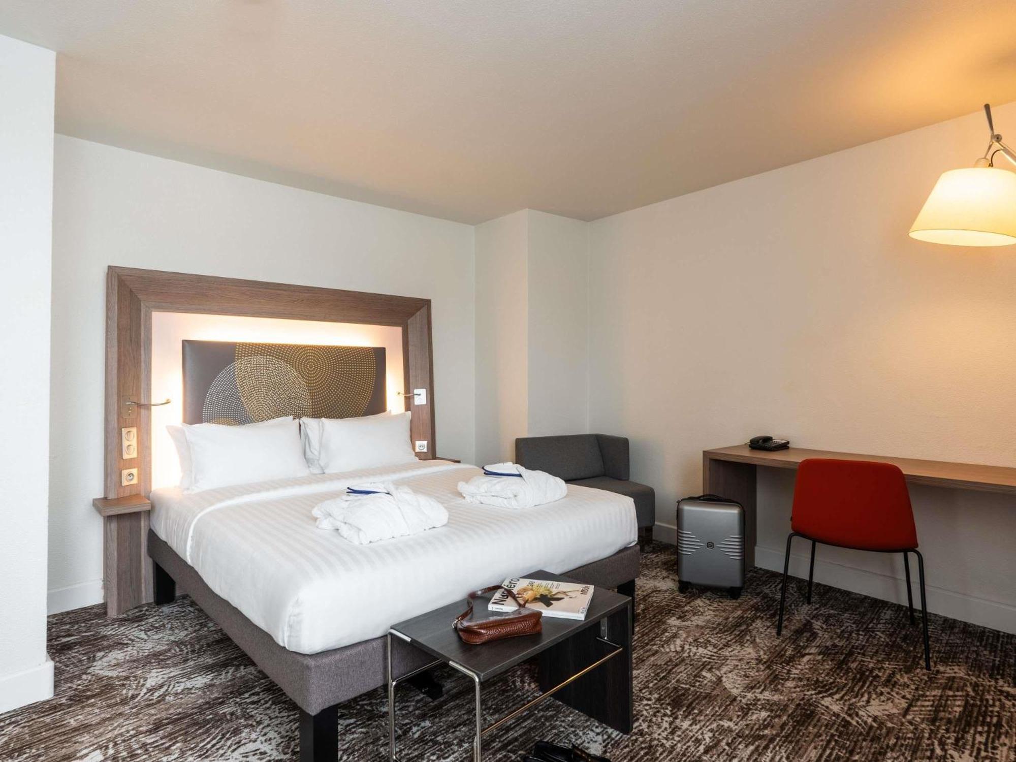Executive Double Room Queen Size Bed Terrace