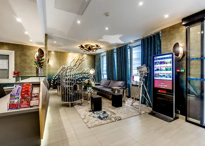 Hotel D'Amiens Paris